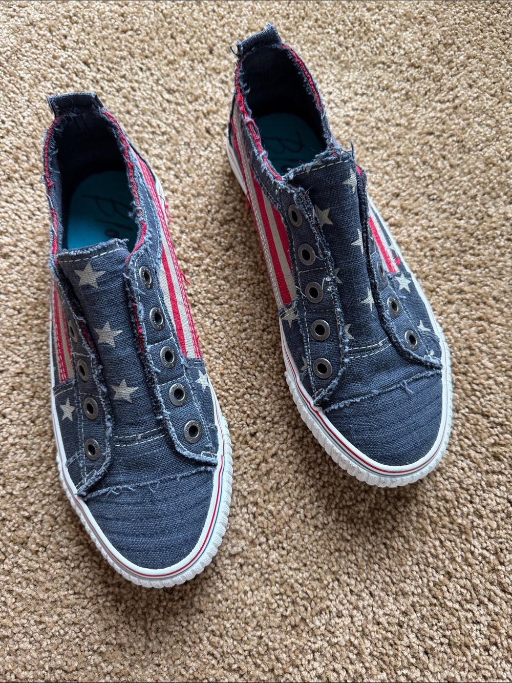 Blowfish Malibu Women's Flag-Print Slip-On Sneakers - Navy Red White - Picture 2 of 8
